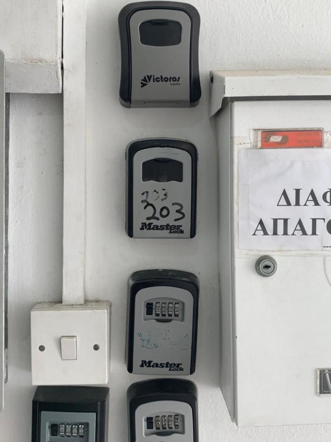 Alex Beach Apartment 203 Larnaca Zewnętrze zdjęcie