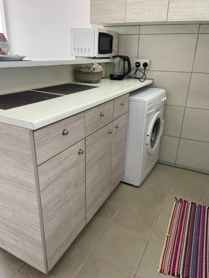 Alex Beach Apartment 203 Larnaca Zewnętrze zdjęcie