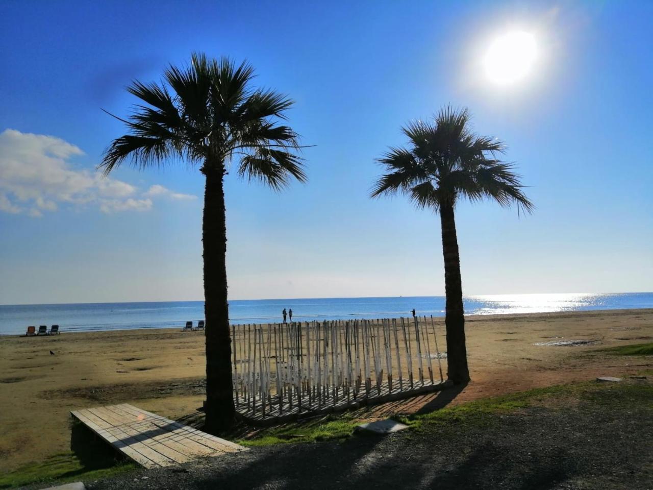 Alex Beach Apartment 203 Larnaca Zewnętrze zdjęcie